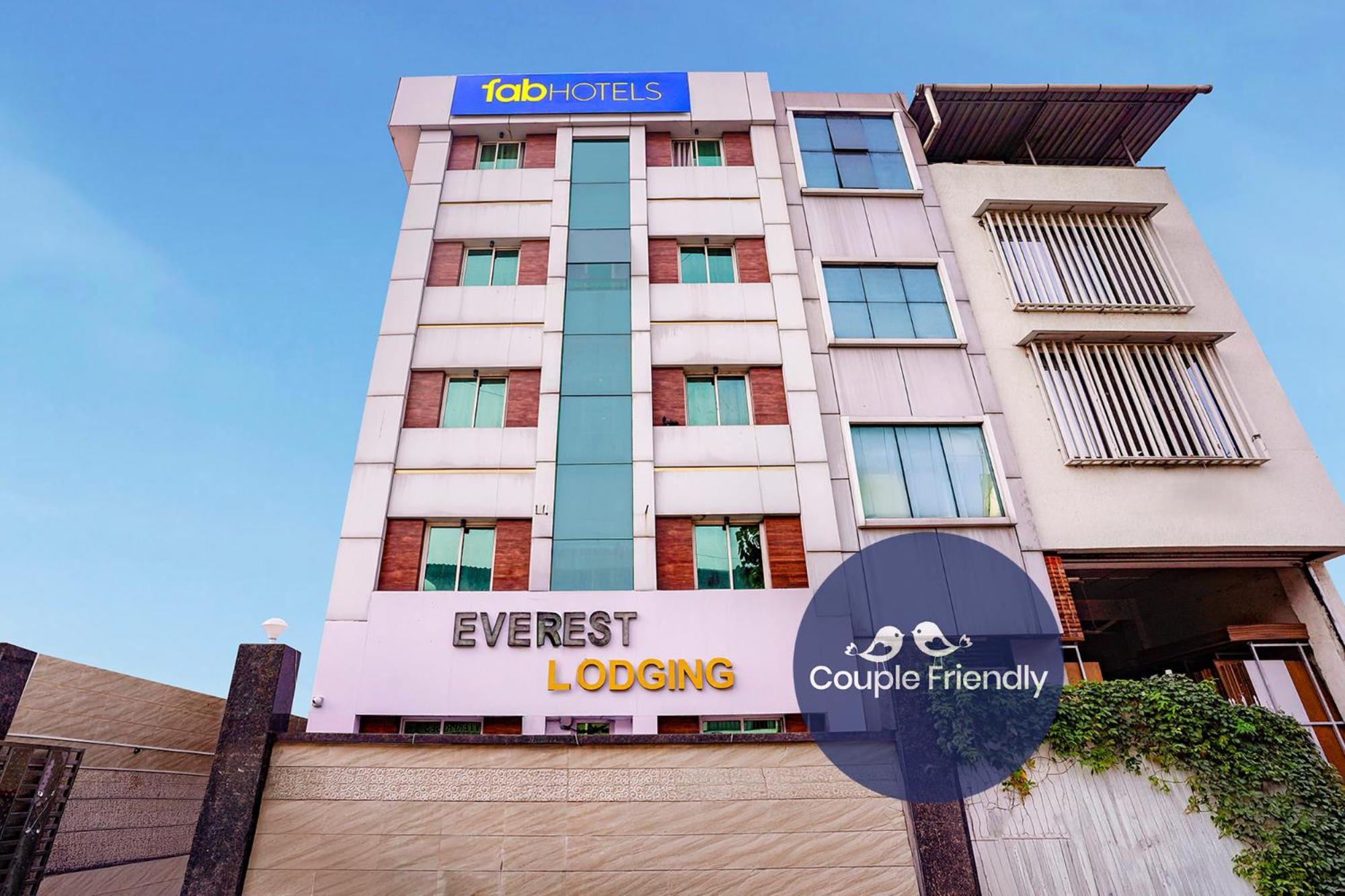 Fabhotel Everest Vashi Extérieur photo